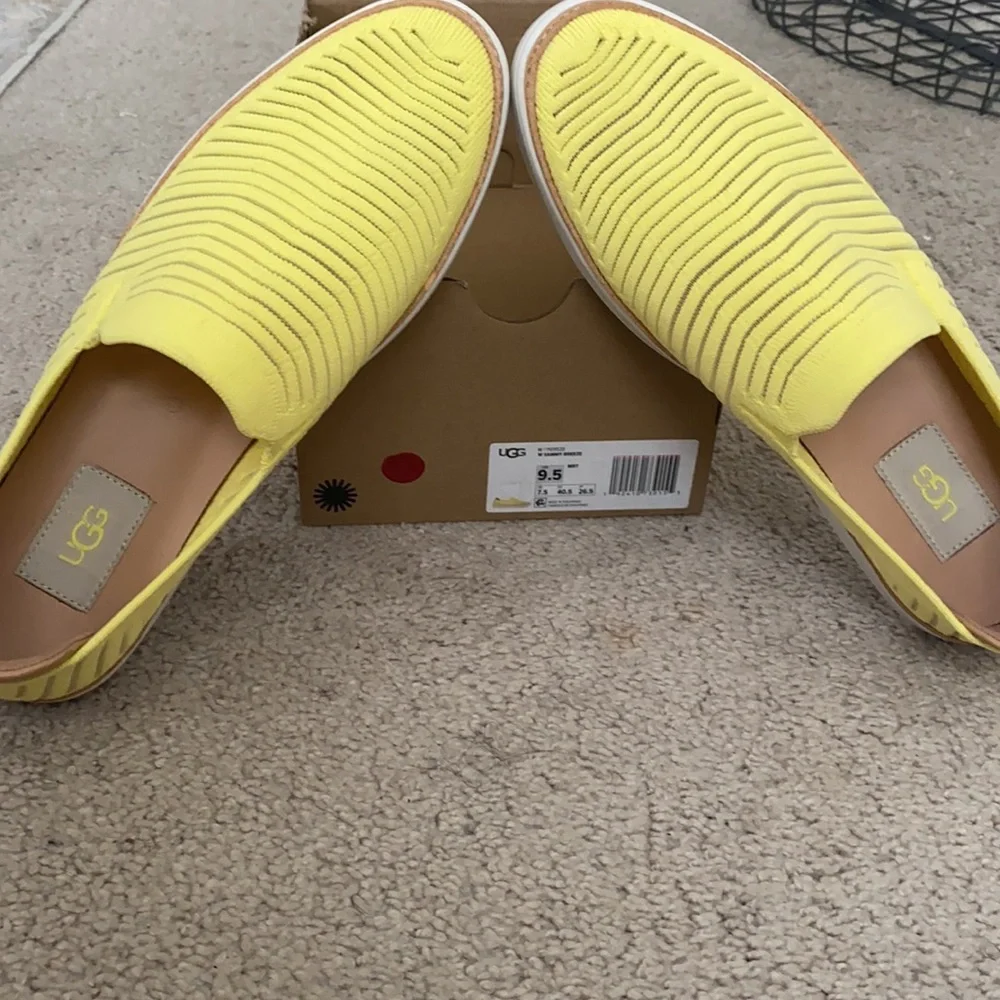 Ugg Flat espadrilles